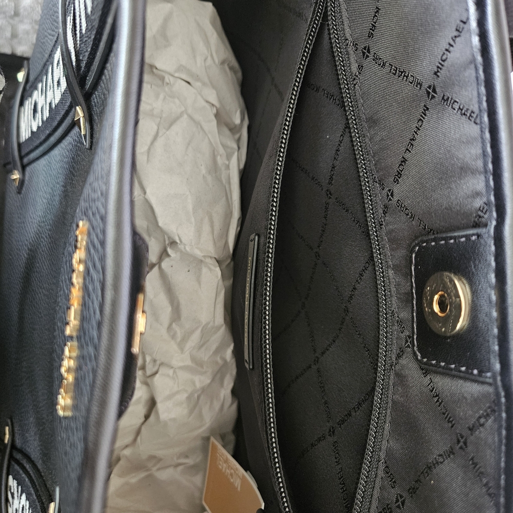 Michael Kors Black Tote Bag - Picture 6 of 6